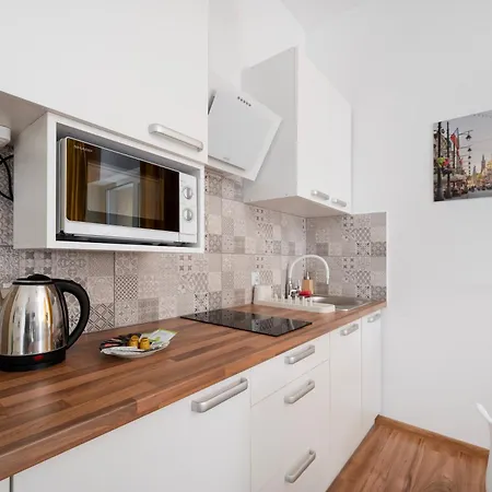 Sunshine Wólczańska 53 - By Rentujemy Łódź