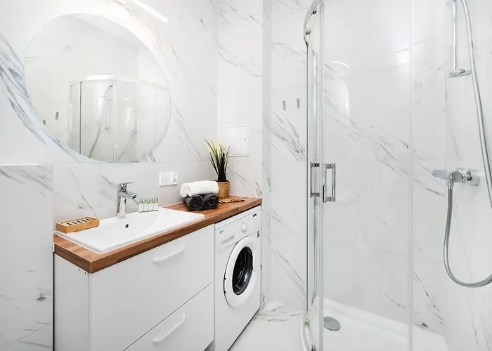 Sunshine Wolczanska 53 With Parking - By Rentujemy Lejlighed Łódź