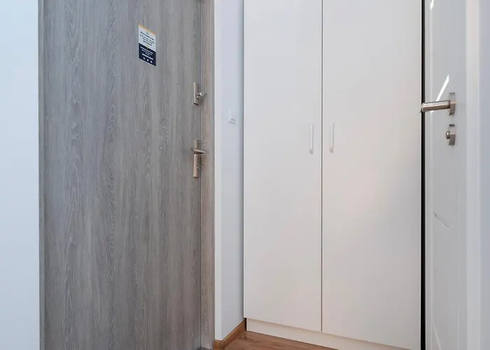 Sunshine Wólczańska 53 - By Rentujemy Apartamento